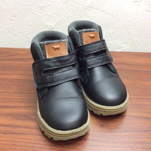 Carter's Kelso Chunky Boot  Toddler Size -8M